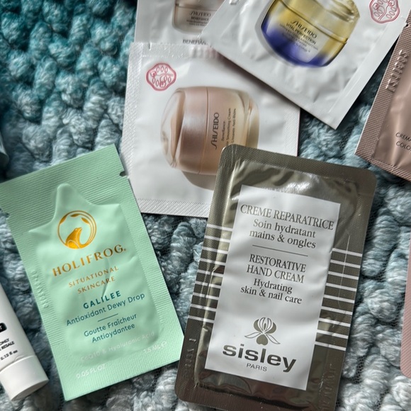 Chantecaille bag with Cleanser & Exfoliant Skincare of lots of brands - Picture 4 of 7